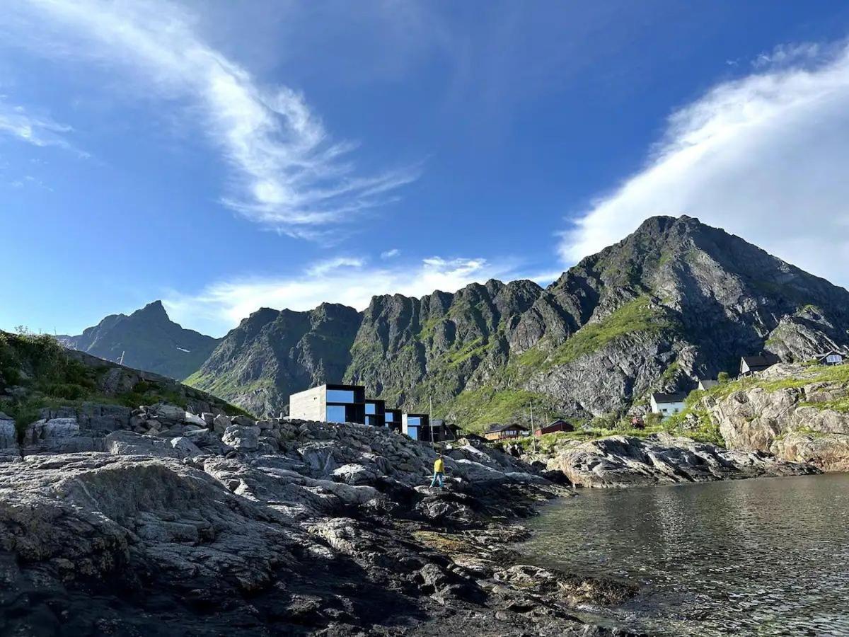 High End Sea At A In Lofoten Apartment