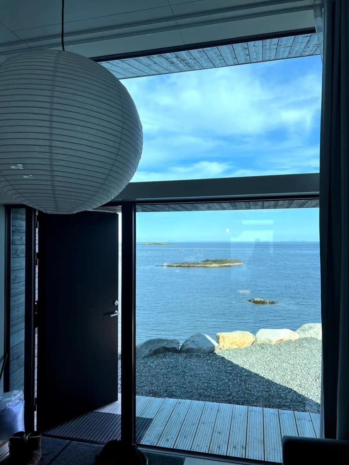 High End Sea At A In Lofoten * Moskenes