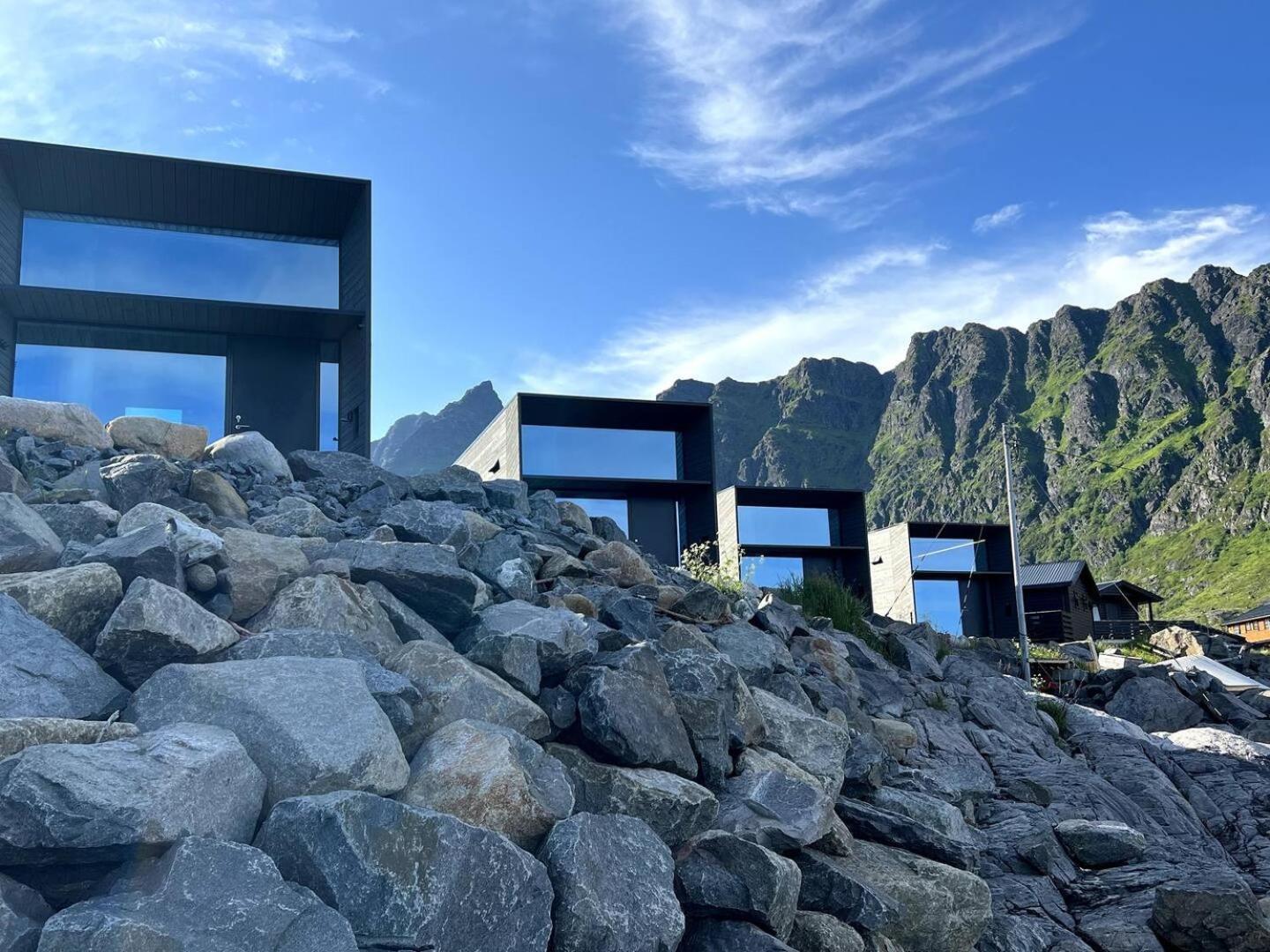Apartment High End Sea At A In Lofoten *