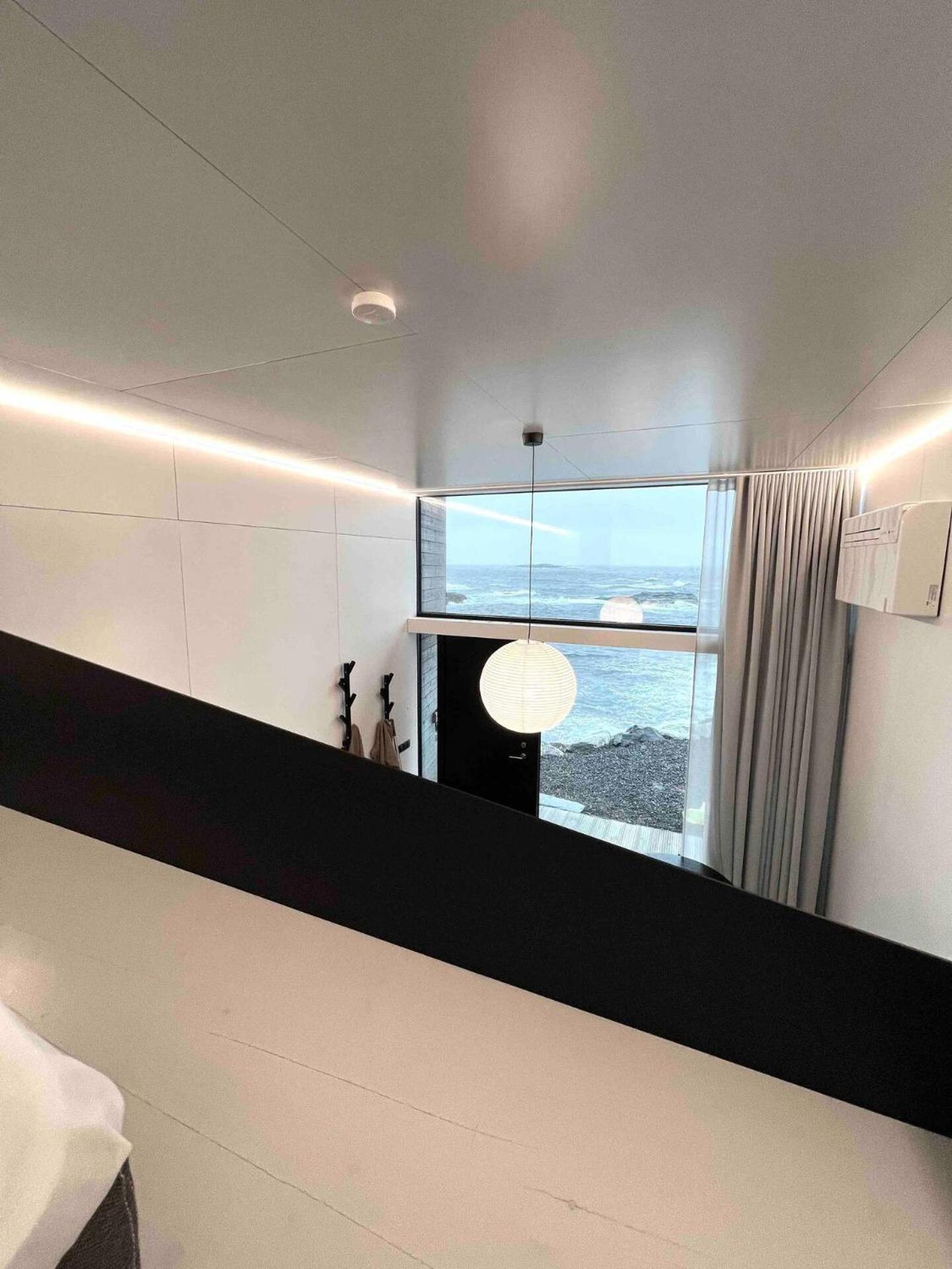 High End Sea At A In Lofoten Apartment *